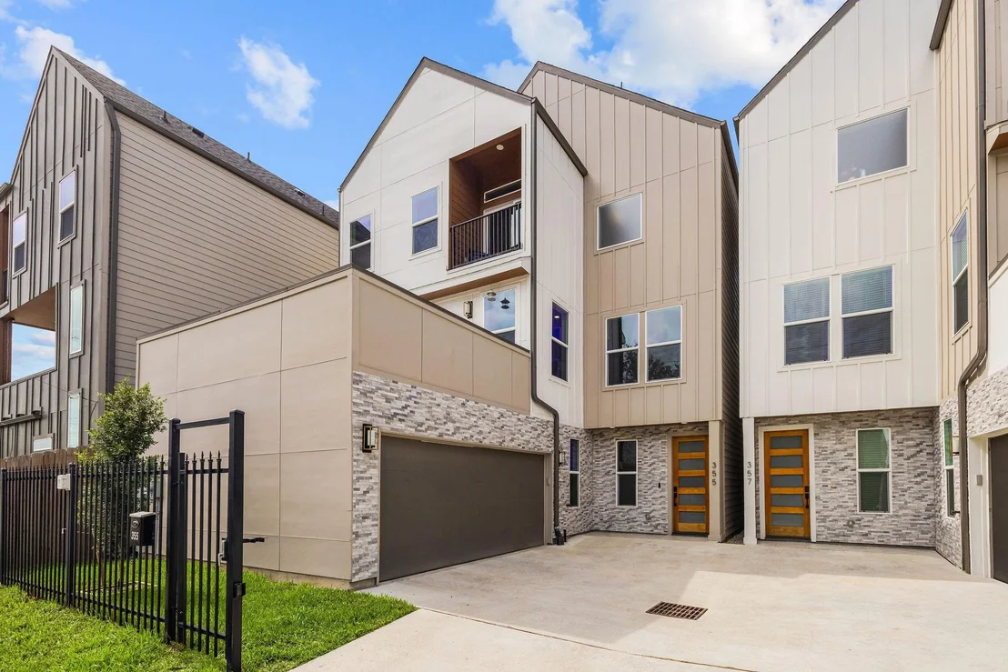 Photo of 355 Cavalcade Street