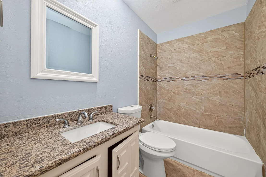 Photo of 5110 Lerwick Drive