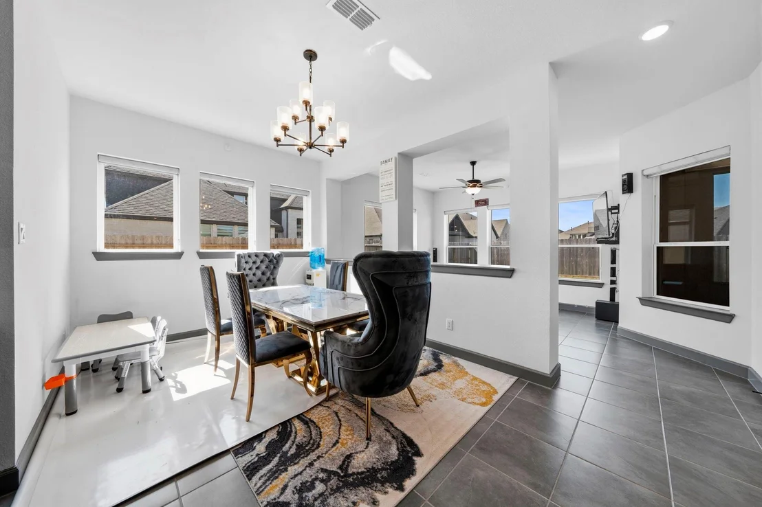 Photo of 2511 June Bug St