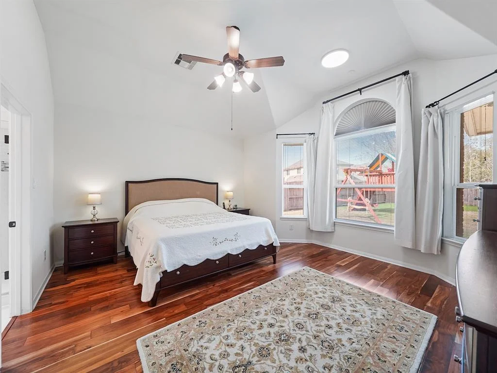 Photo of 19530 Crescent Meadow Drive
