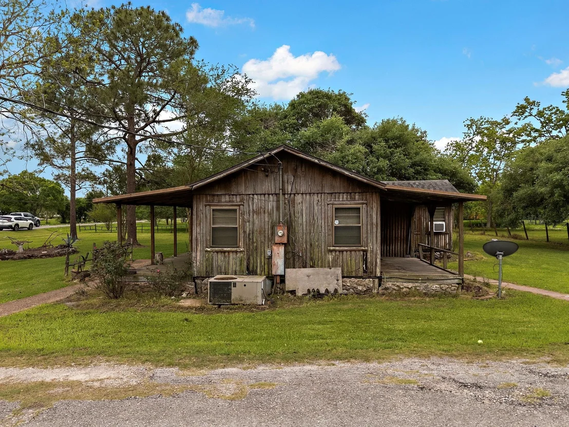 Photo of 5330 Pearson Road