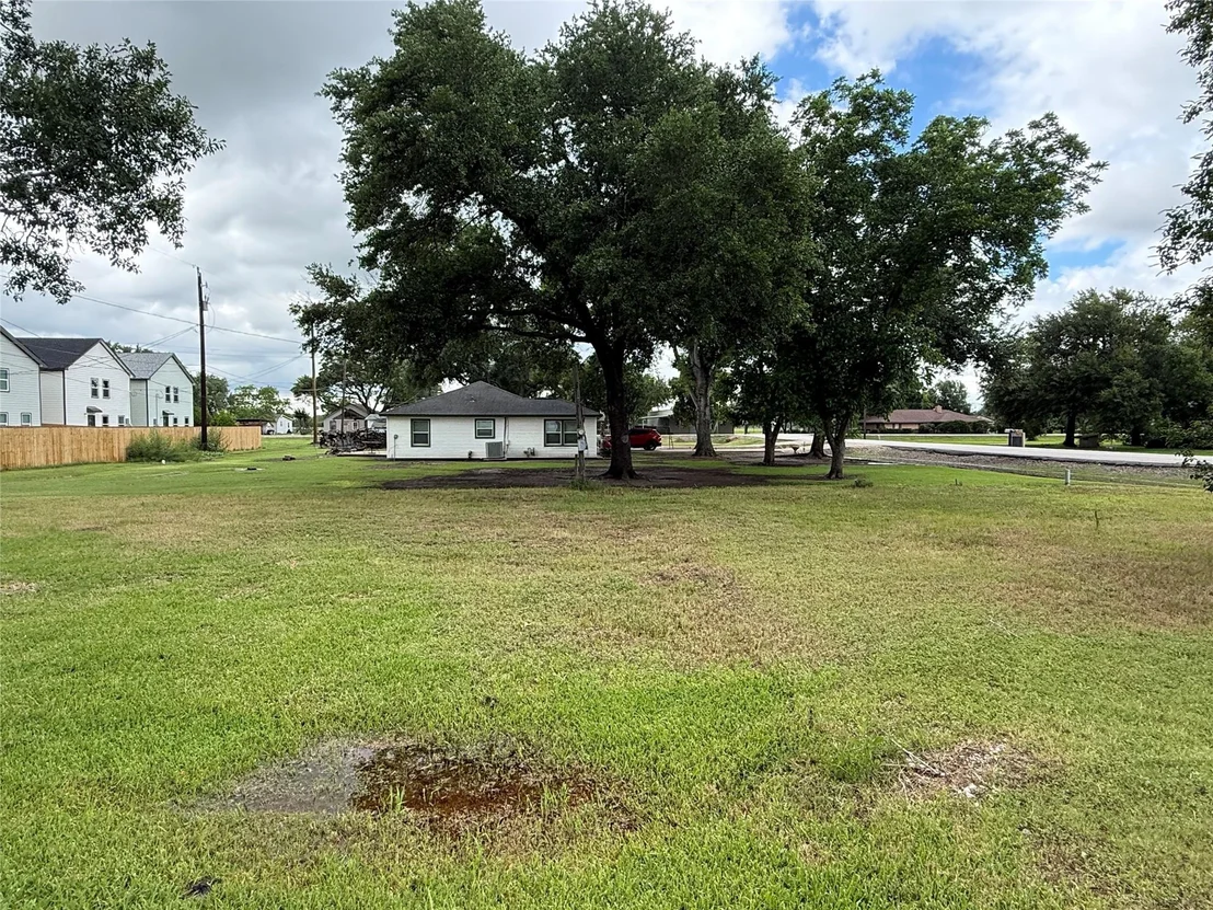 Photo of 407 N 3rd Street