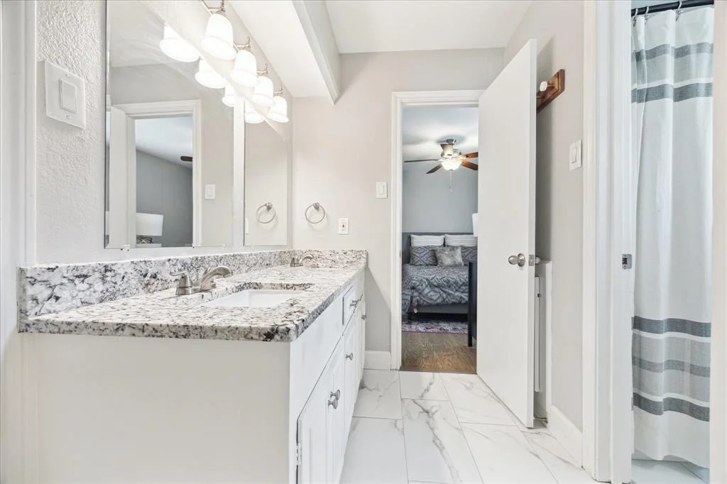 Photo of 7603 Meadowvale Drive