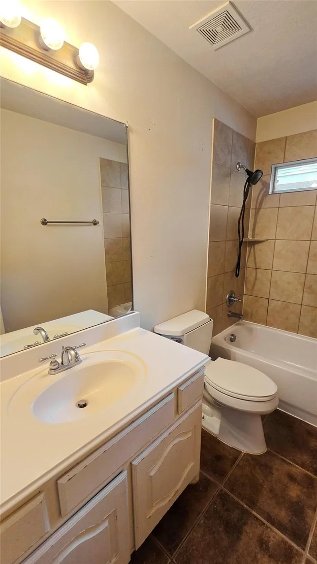 Photo of 702 River Delta Lane