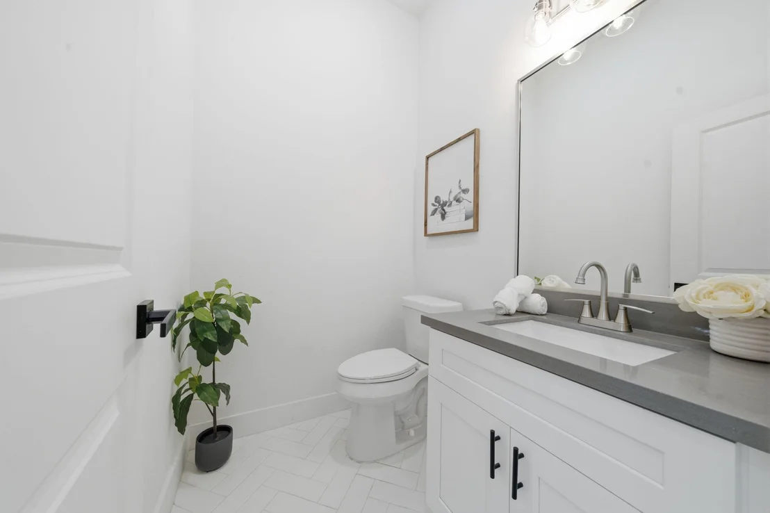 Photo of 2311 Creston Drive