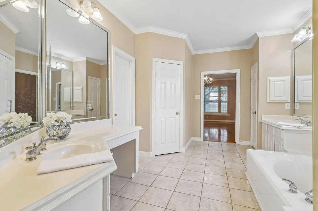 Photo of 4115 Cedar Bend Drive