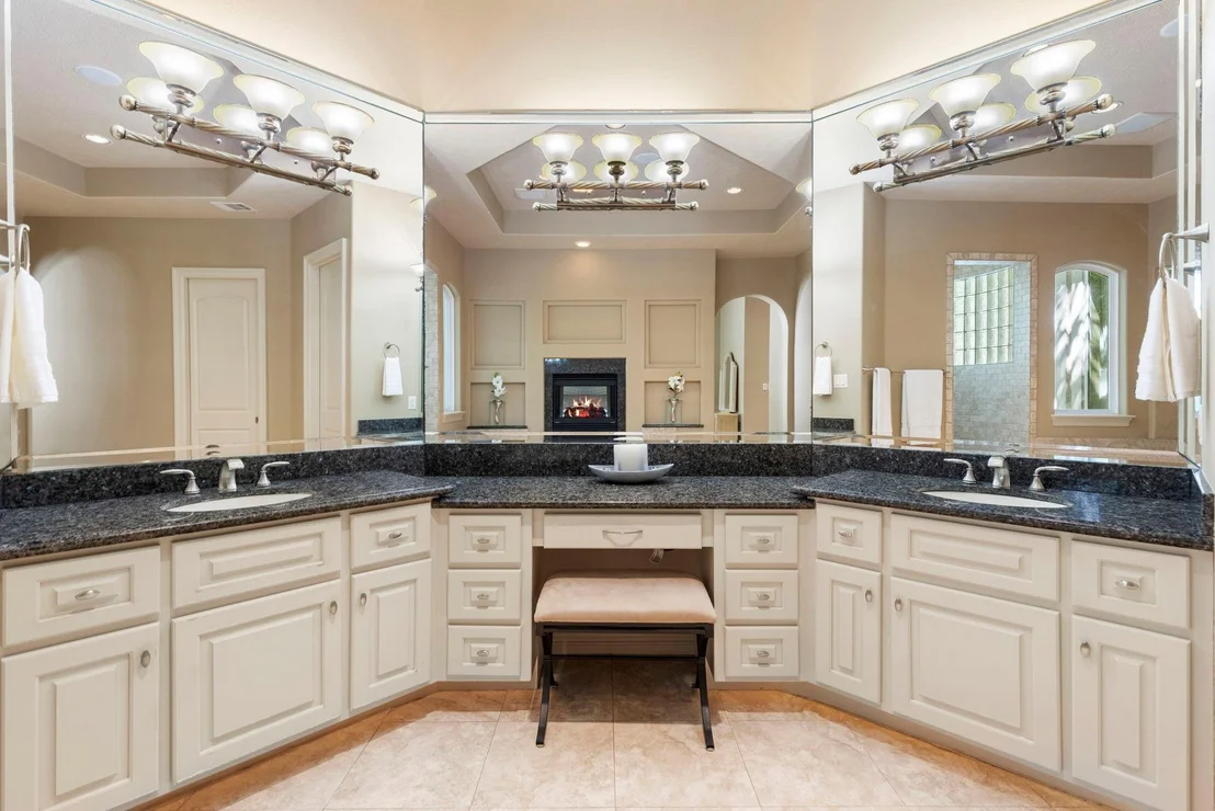 Photo of 3711 Chateau Cove