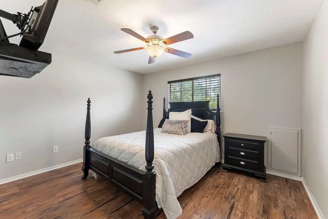 Photo of 618 Brook Hollow Drive