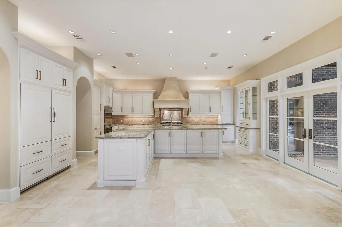 Photo of 5626 Terwilliger Way