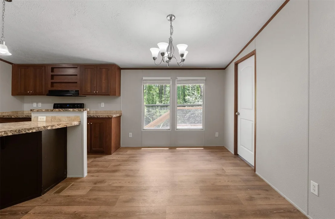 Photo of 110 Rosewood Lane