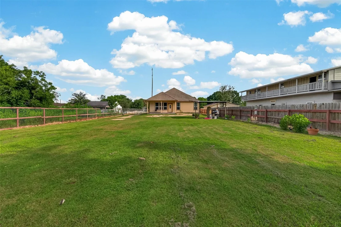 Photo of 709 Coen Road