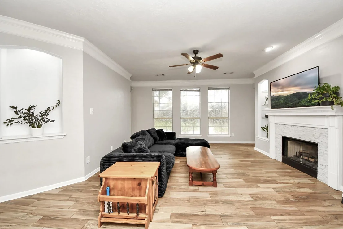 Photo of 1406 Lamplight Trail Drive