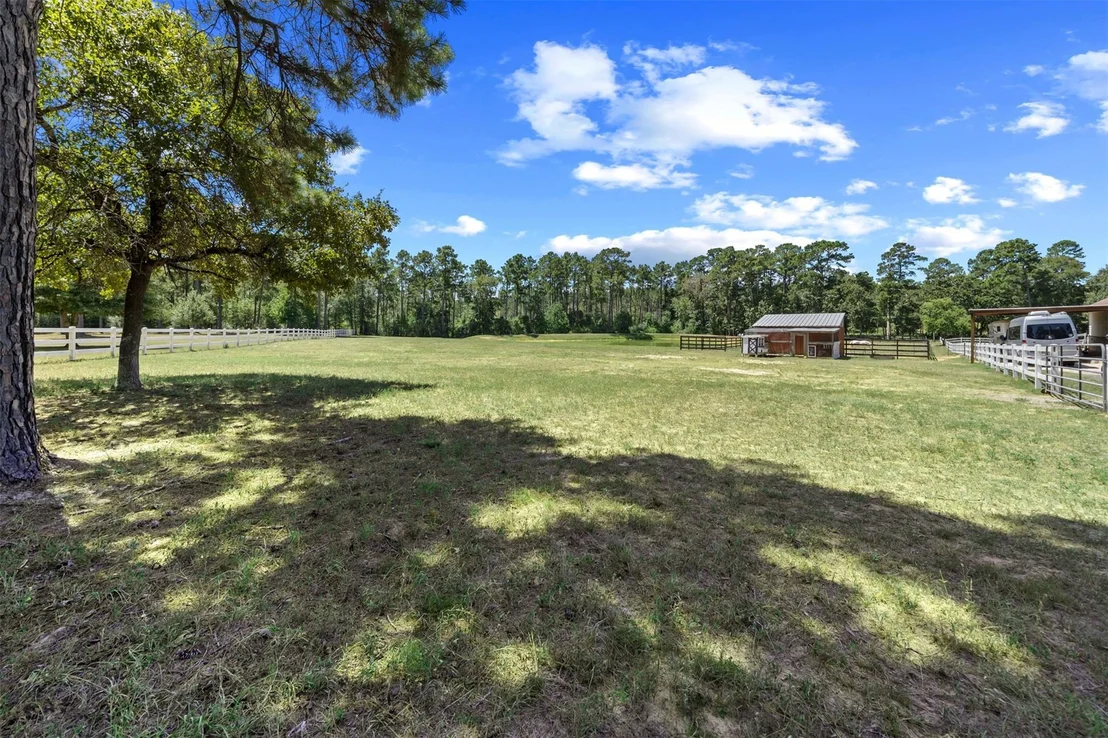 Photo of 46509 Mcgill Road