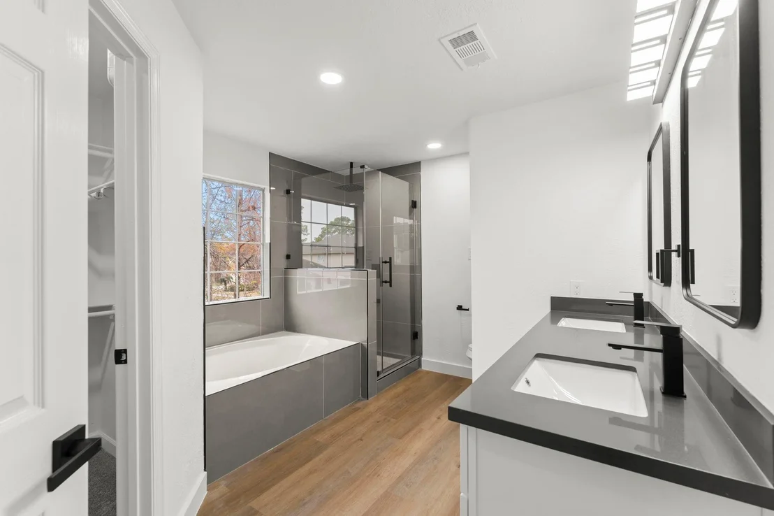 Photo of 13706 Sablesprings Lane