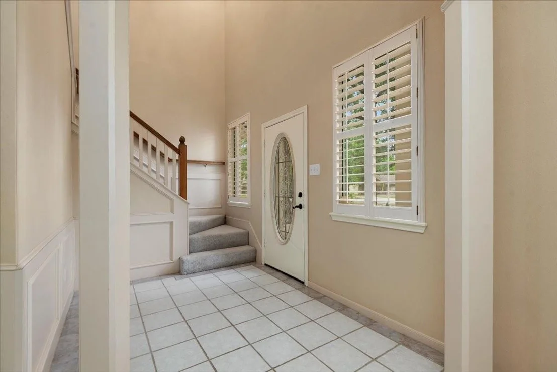 Photo of 14151 Buckingham Lane