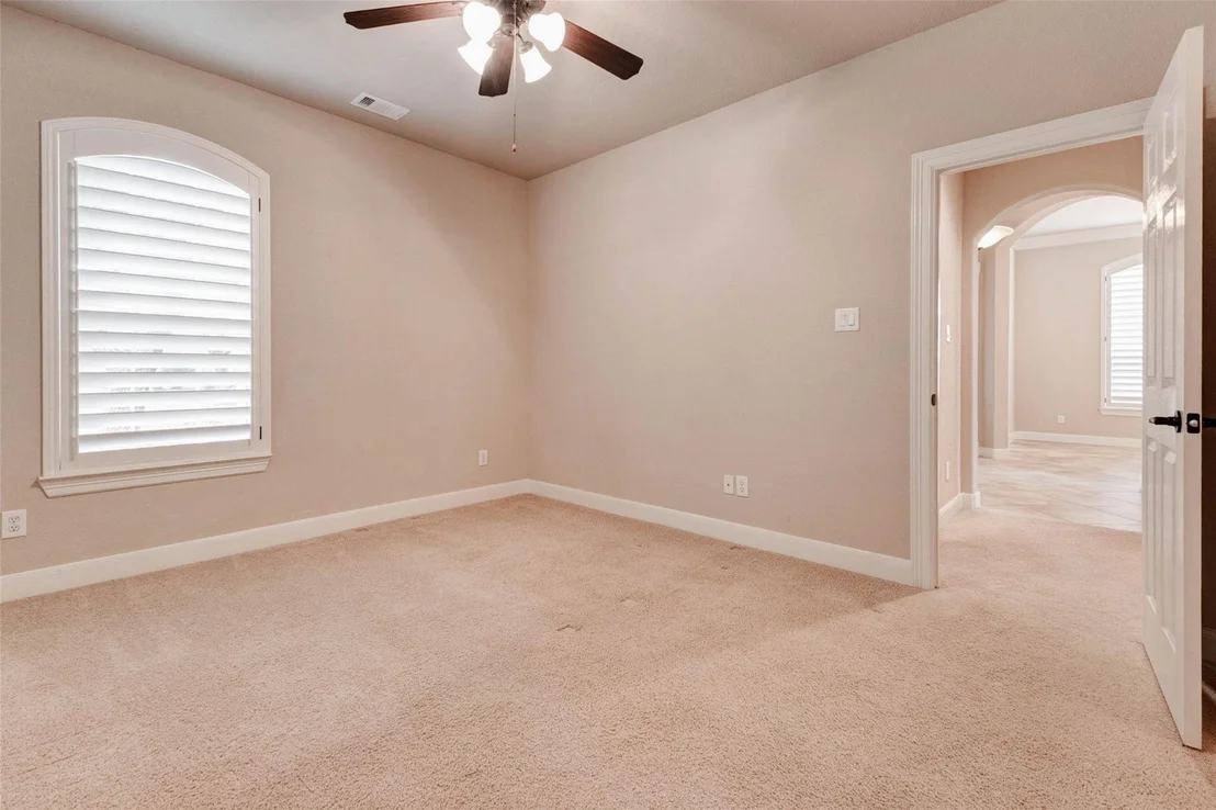 Photo of 9410 Lily Glen Lane