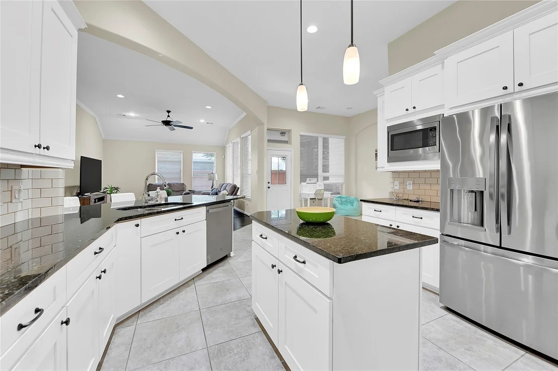 Photo of 8927 Summer Iris Trail