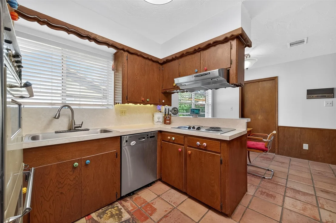 Photo of 9218 Rowan Lane