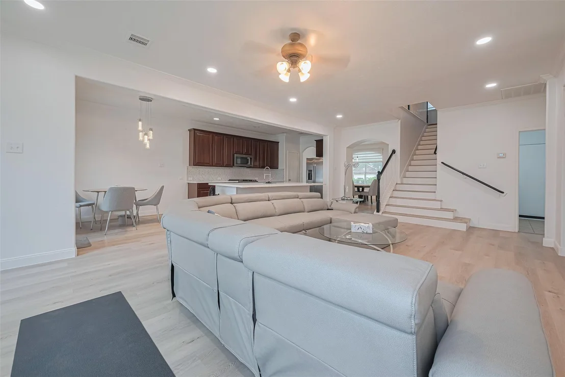 Photo of 25811 Chapman Falls Drive
