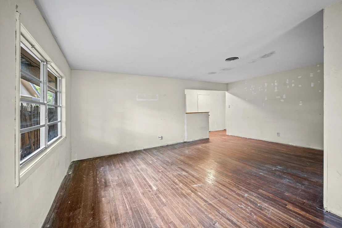 Photo of 9011 Sandpiper Drive