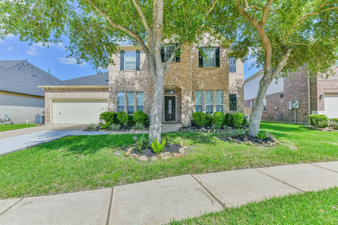 Photo of 2425 Harbor Chase Drive