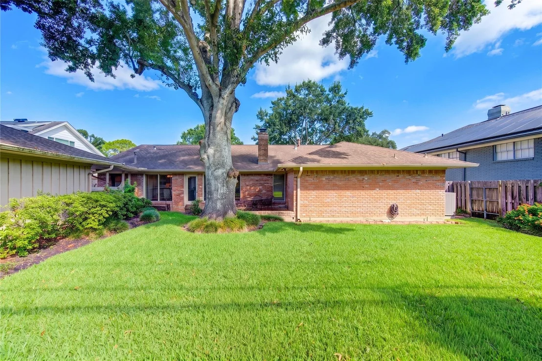 Photo of 5107 Queensloch