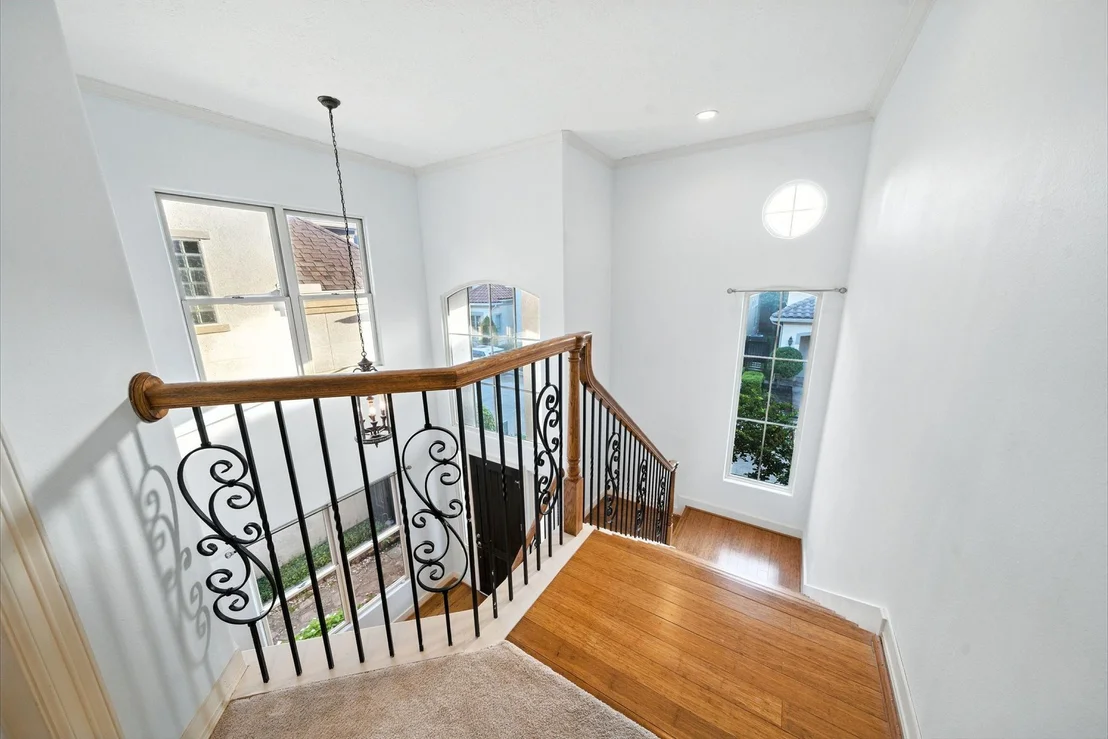 Photo of 2714 Stuart Manor
