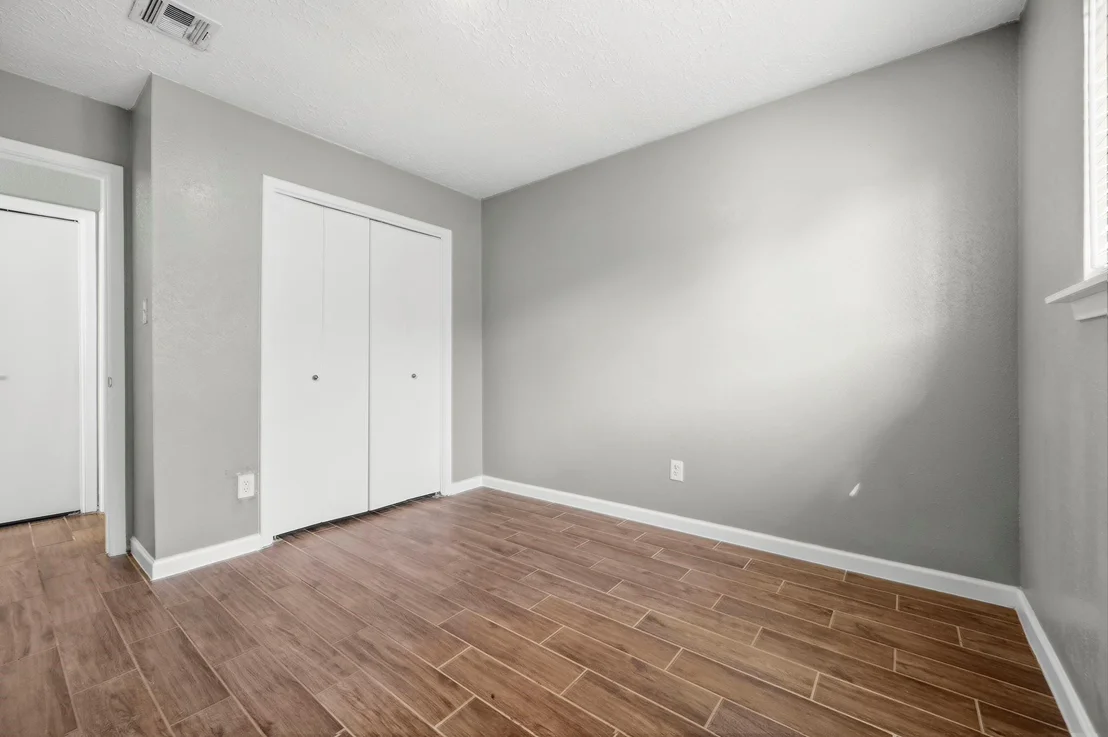 Photo of 16027 Brimfield Drive