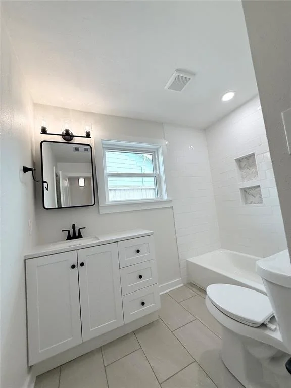 Photo of 2116 Garvey Drive