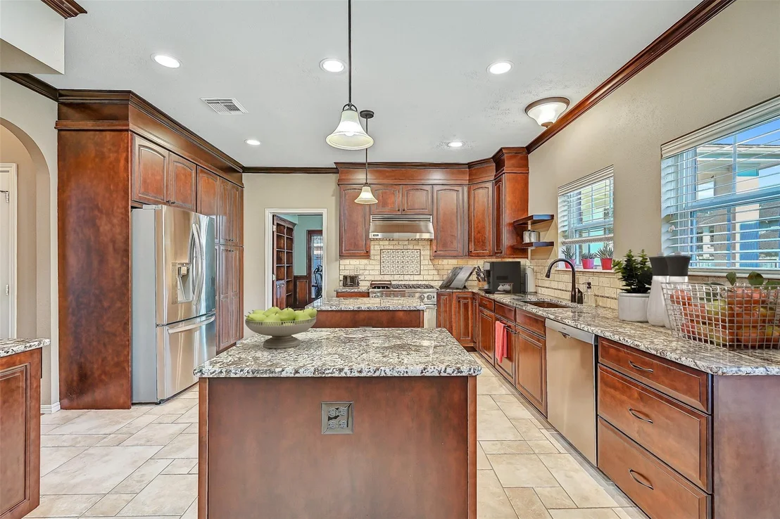 Photo of 101 Oak Drive