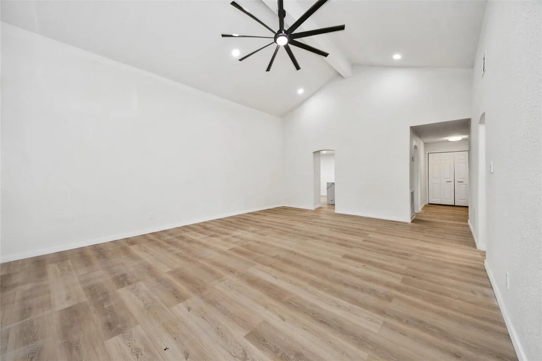 Photo of 15719 Baytree