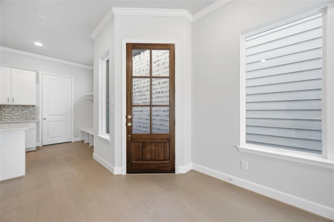 Photo of 5523 Katy Freeway