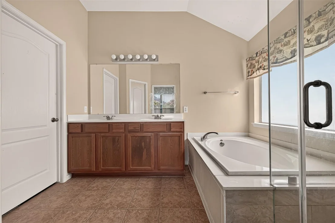 Photo of 1618 Eberhart Star Court