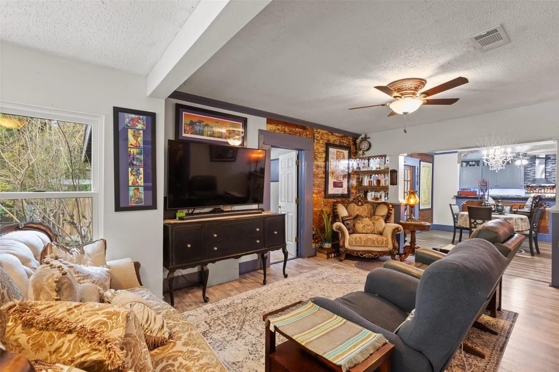Photo of 10960 Mcdowell Road