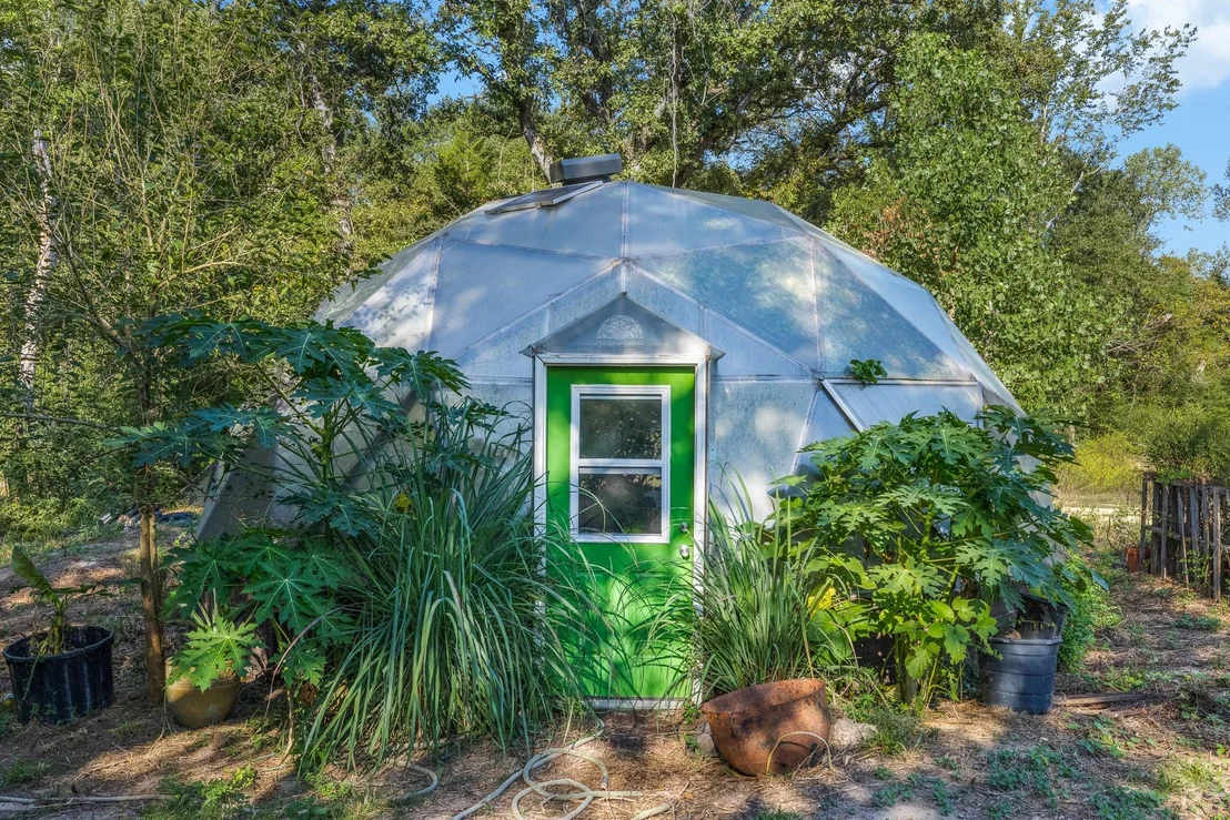 Photo of 1301 Private Road 3591