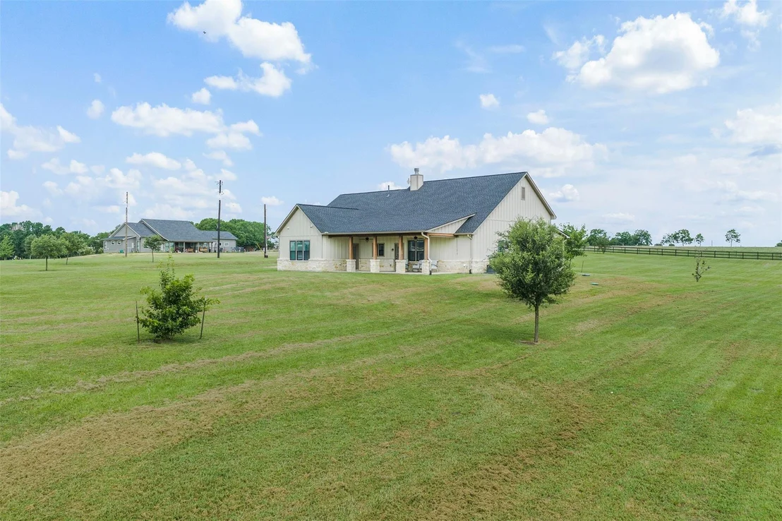 Photo of 1780 Ike Lane