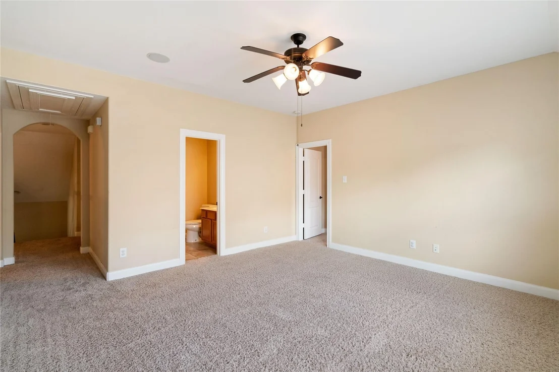 Photo of 214 Pinto Point Drive