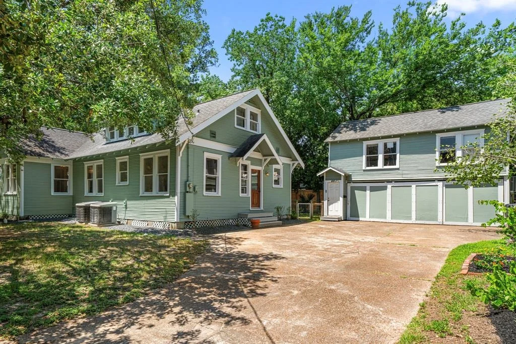 Photo of 401 Omar Street