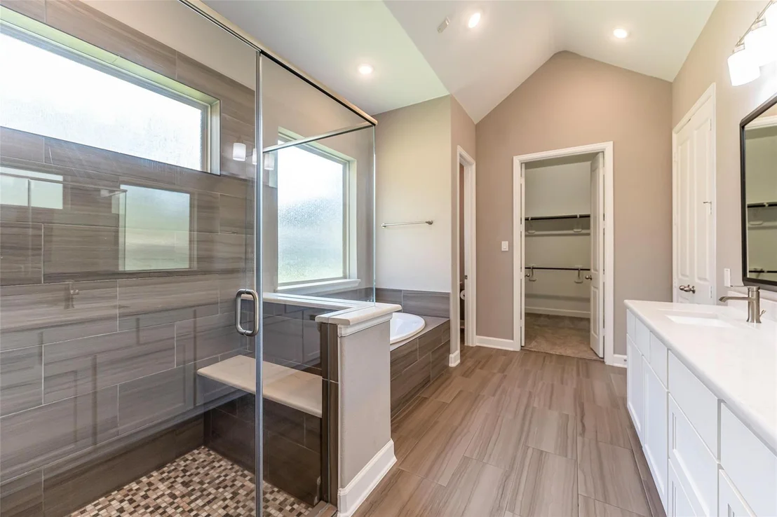 Photo of 1050 Groveton Ridge Lane