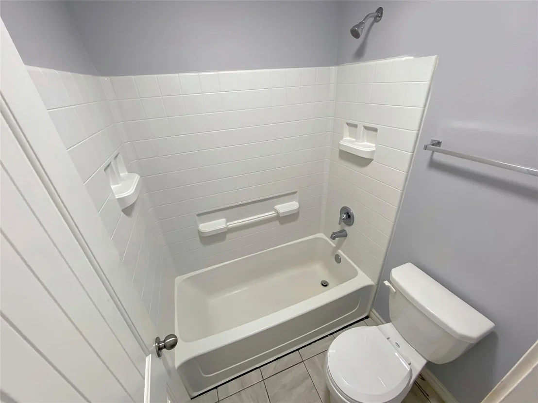 Photo of 10307 Solitude Way