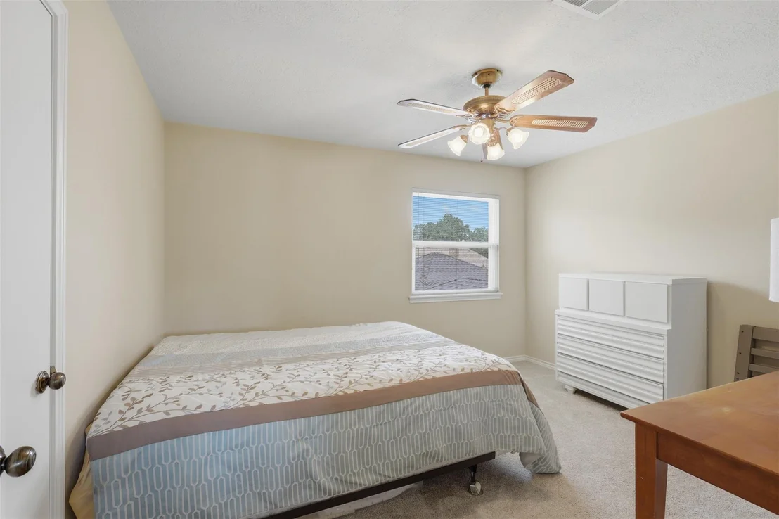 Photo of 19803 Oak Briar Drive