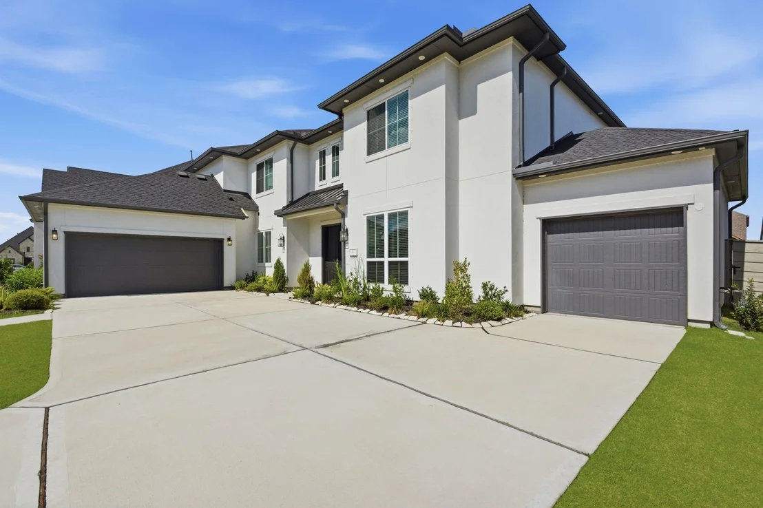 Photo of 4922 Grapevine Lane