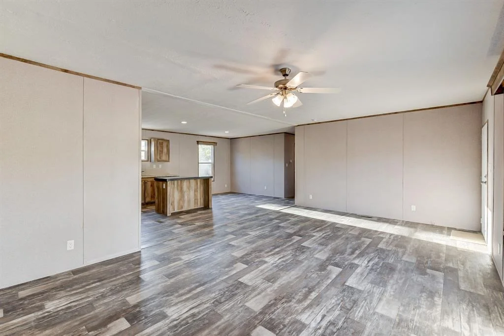 Photo of 421 County Road 4010