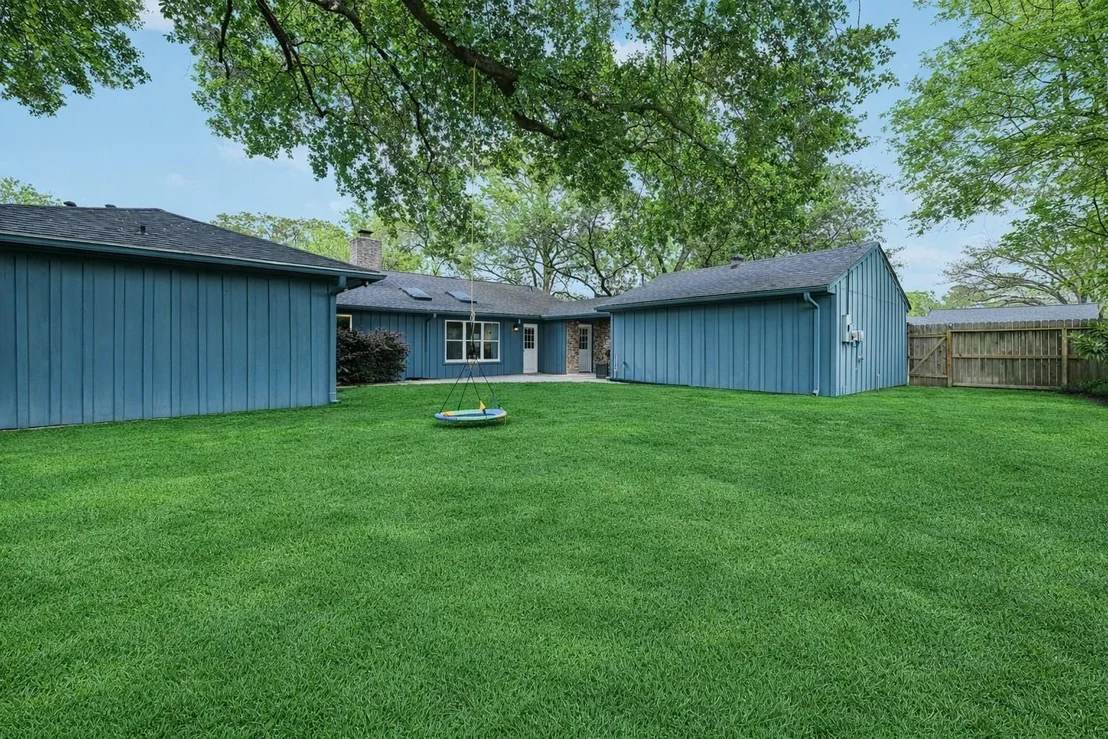 Photo of 11403 Valley Spring Drive