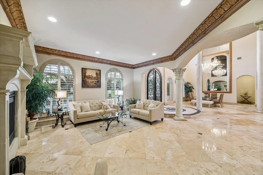Photo of 18 Sovereign Circle
