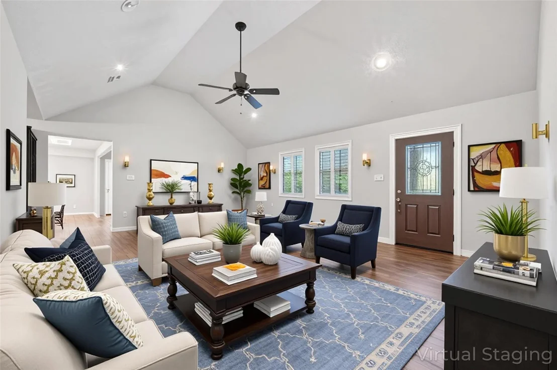 Photo of 1007 W Cedar River Road