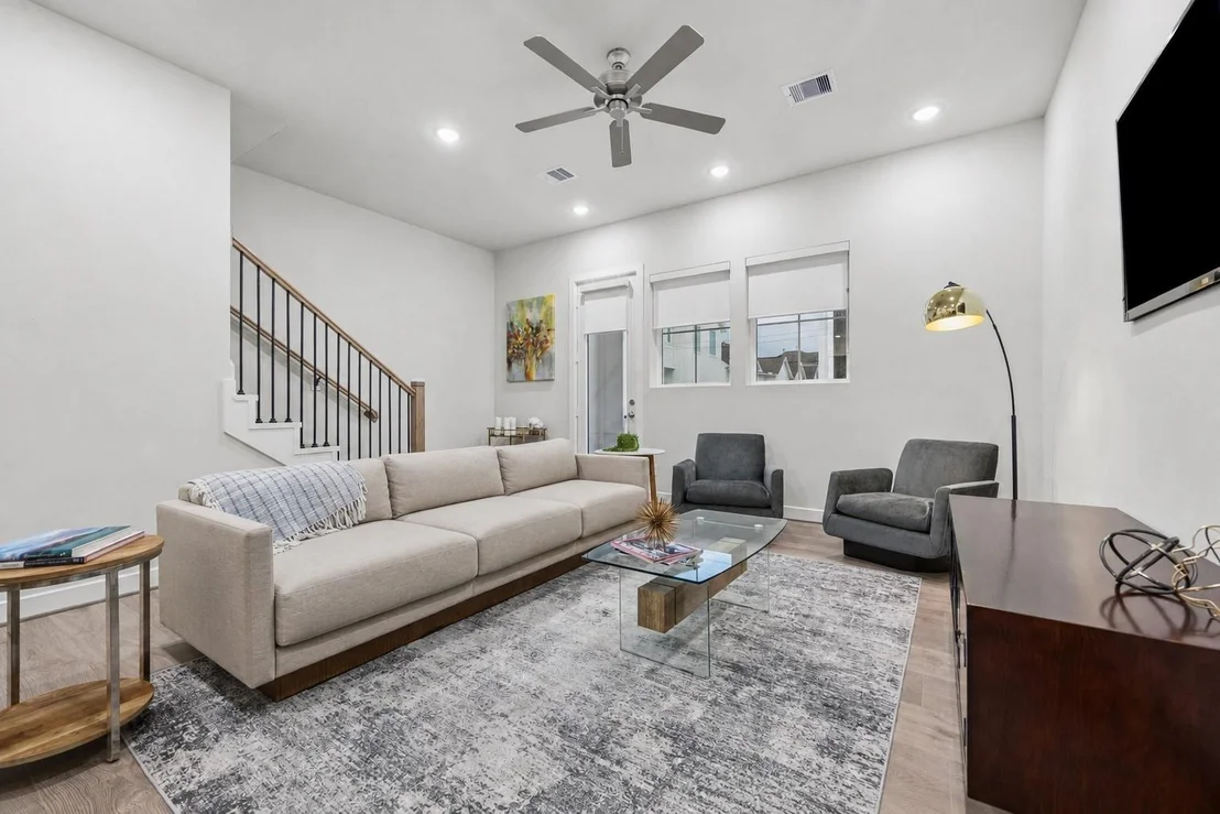 Photo of 6352 Paddington Bend Drive