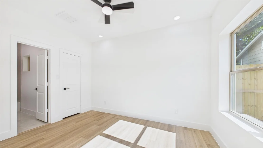 Photo of 5318 Terry Street