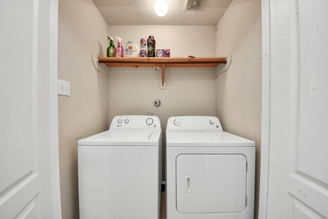 Photo of 5019 Royal Cypress Drive