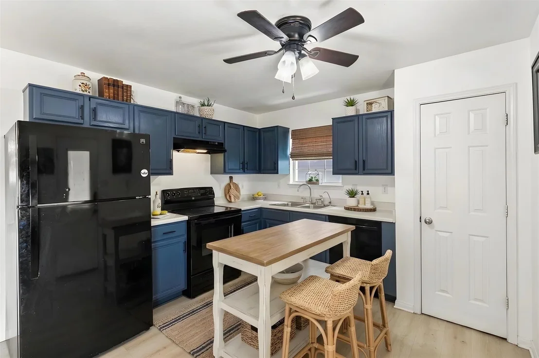 Photo of 308 Sea Bean Street